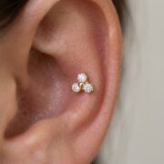 Flat Back Stud Earrings Pave Astrid in F136 Titanium