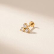 Flat Back Stud Earrings Pave Astrid in F136 Titanium